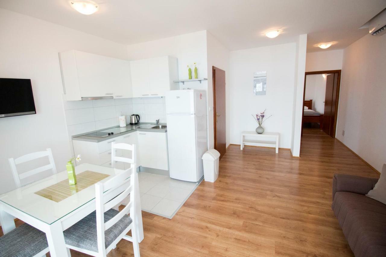 Apartments Liber لوكفا روجوزنيكا المظهر الخارجي الصورة