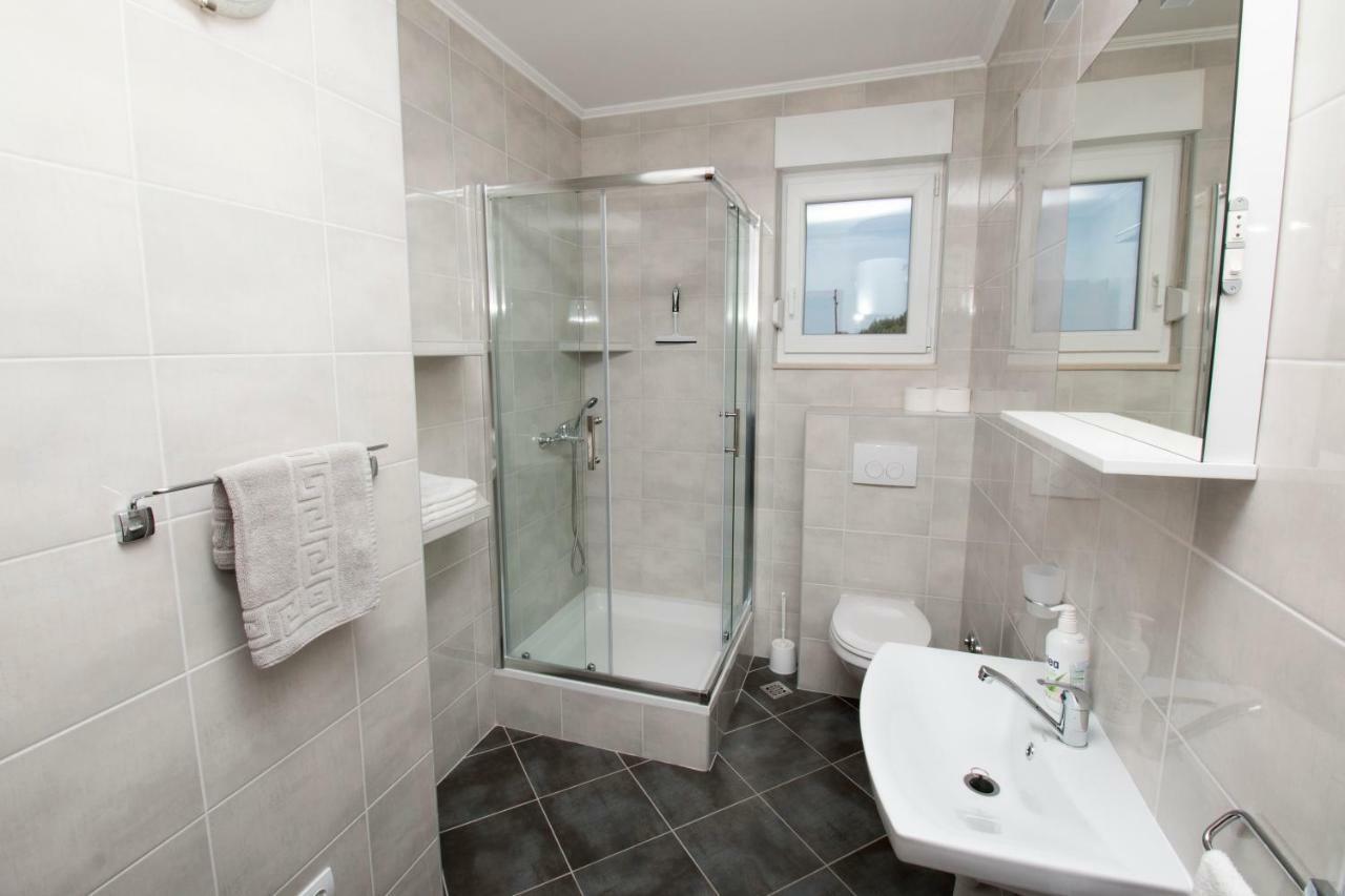Apartments Liber لوكفا روجوزنيكا المظهر الخارجي الصورة